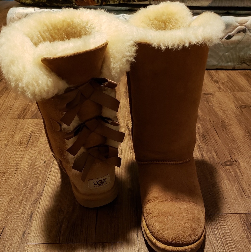 Bailey bow kids ugg boots